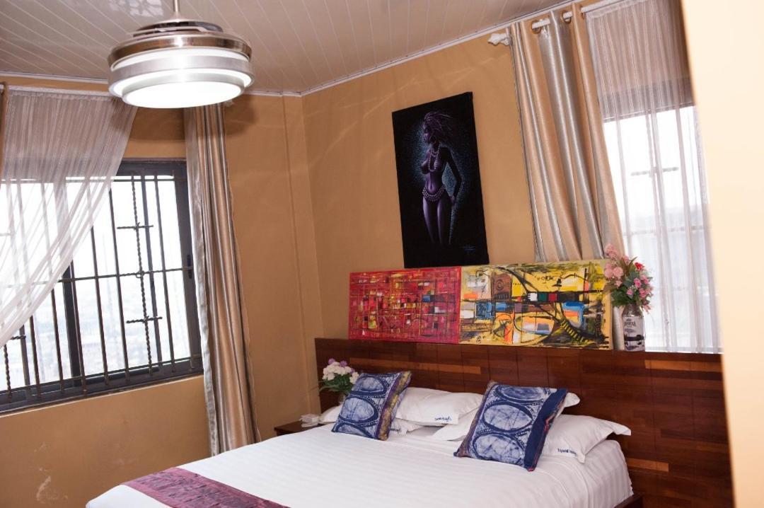 Triple Hill Hotel Weija Exterior foto