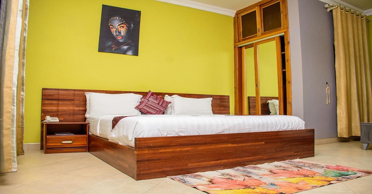 Triple Hill Hotel Weija Exterior foto